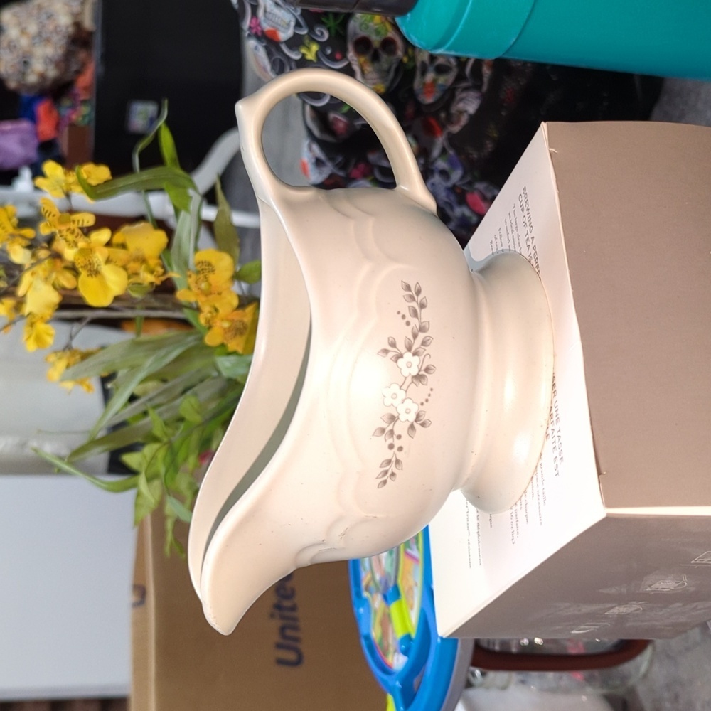 Vintage Pfalzgraft Heirloom Pattern Gravy Server Boat Ceramic‎